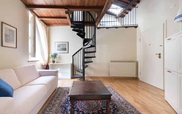 N.15 Santori Luxury Home