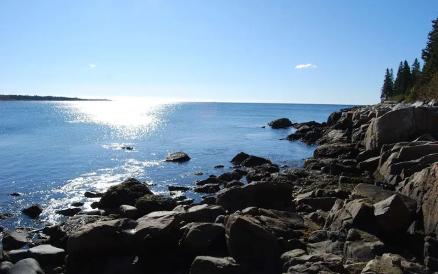 Lighthouse Point by Pack and Relax