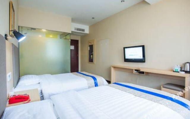 Meiyijia Business Hotel (Guangyuan Pingqiao Qintai Square Food Street)