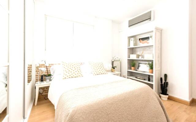 Apartment With 2 Bedrooms In Madrid, With Wifi