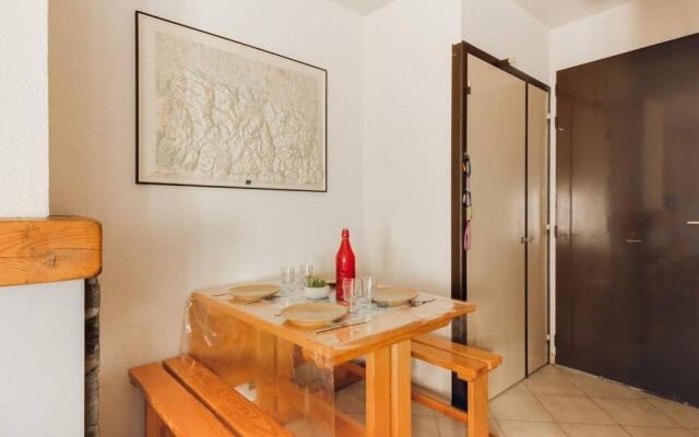 Appartement Esquièze-Sère, 3 pièces, 4 personnes - FR-1-402-82