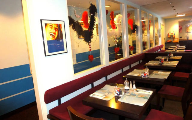 Hotel Belle Blue