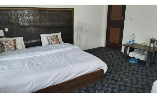 Zebrina Guest House