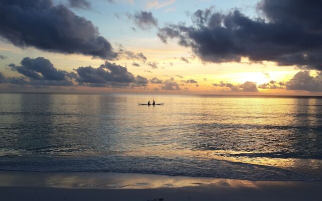 Amra Palace Laamu