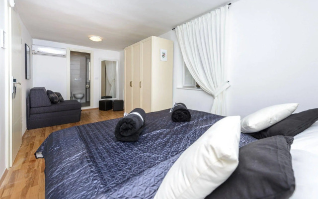 Rooms Andro