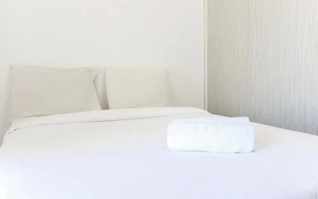Comfy Studio Apartment At M-Town Residence