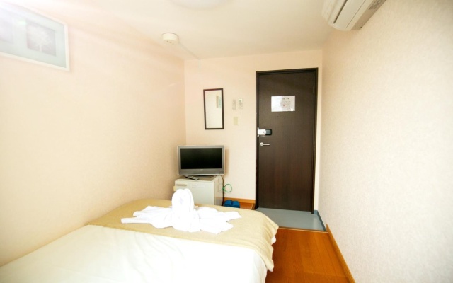 Yamato House – Guest Rooms – Osaka