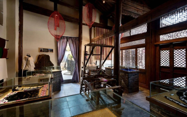 Blossom Hill Inn Lijiang Weavingland