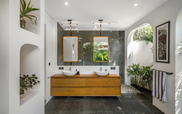 Kaori Loft by Alfred in Bali