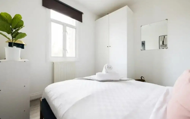 Stylish 1 Bedroom Flat - Shepherds Bush