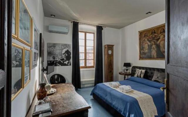 Loft Garibaldi Rooms And Suites