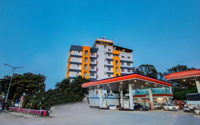 Housemate Hotels