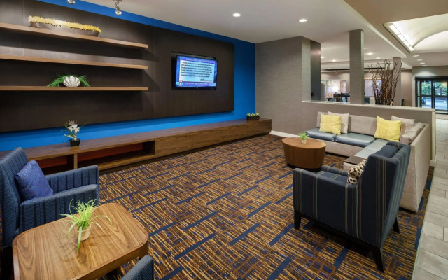 Courtyard by Marriott Cleveland Beachwood
