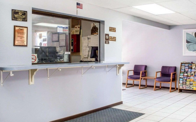 Super 8 Motel - Winslow