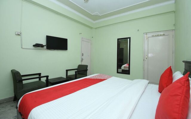 Oyo 41059 Hotel Satkar