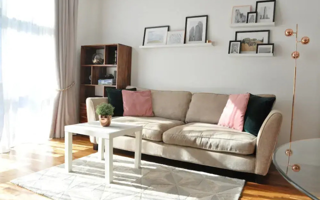 1 Bedroom Apartment in the Heart of Canary Wharf