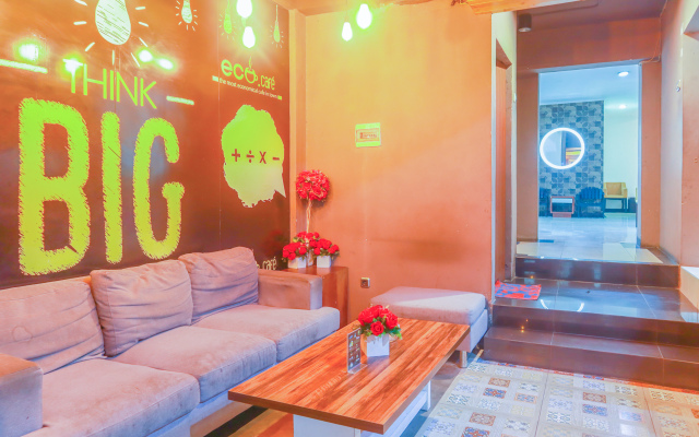 OYO Flagship 3563 New Mg Hotel