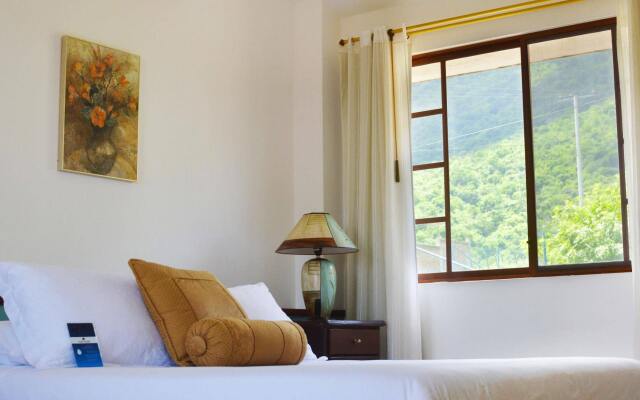 Balcones Del Cerro