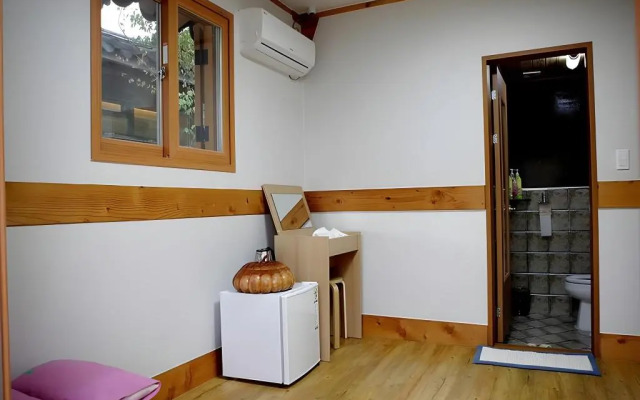 Heungbuga Hanok Guesthouse