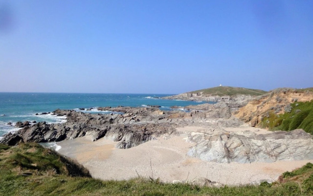 Flat 8 Seascape