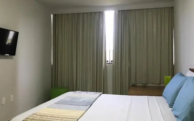 Flat Laranja Apart Hotel