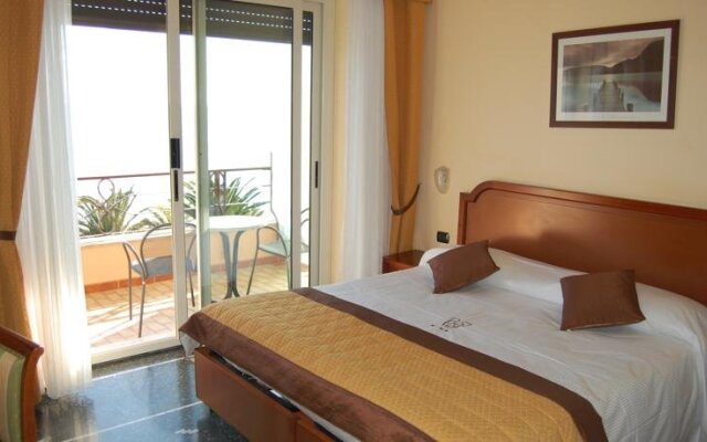 Grand Hotel Moroni