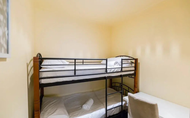 ELIZA, 2BDR Melbourne Apartment