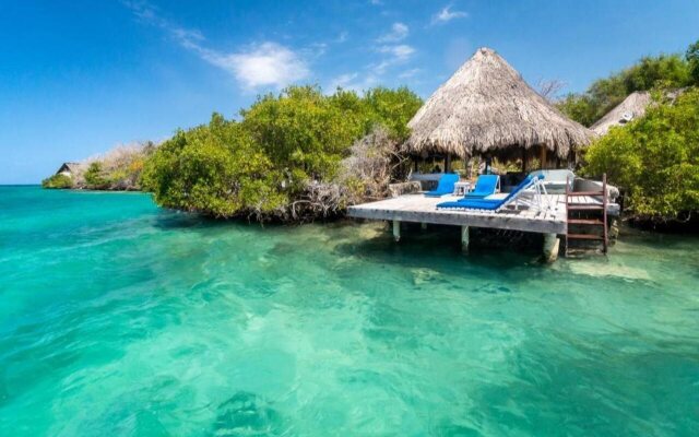 Hotel Coralina Island