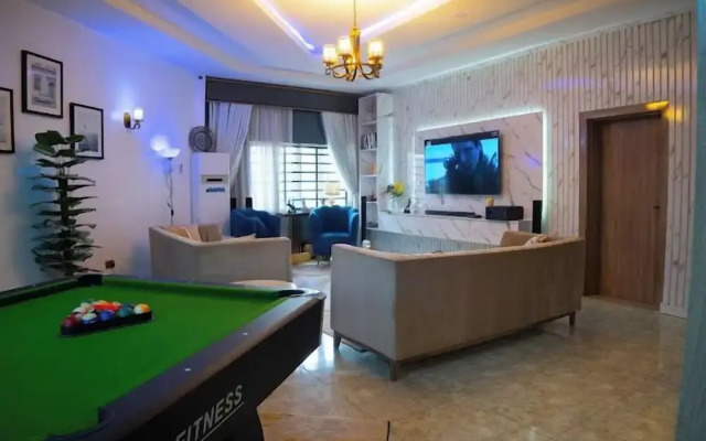 Supreme Apartments