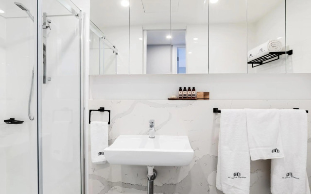 The Hamptons Apartments - Port Melbourne