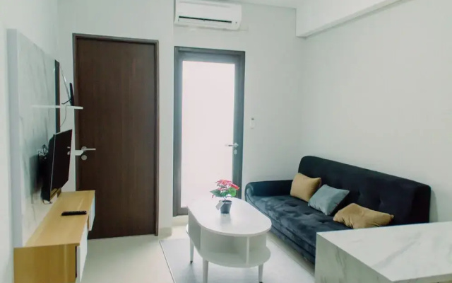 Simply And Comfort Living 2Br At Transpark Bintaro Apartment
