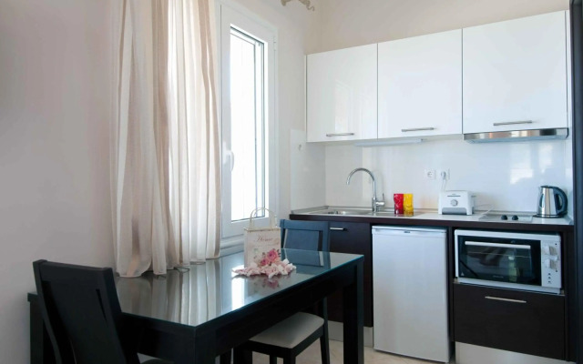 Brentanos Apartments ~ A ~ View of Paradise