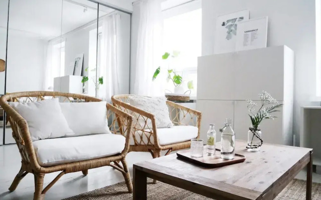 Roost Pursimiehenkatu