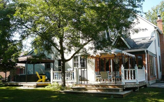 Gables Bed & Breakfast