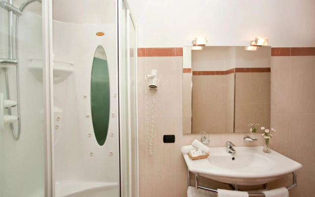 Grande Albergo Maugeri