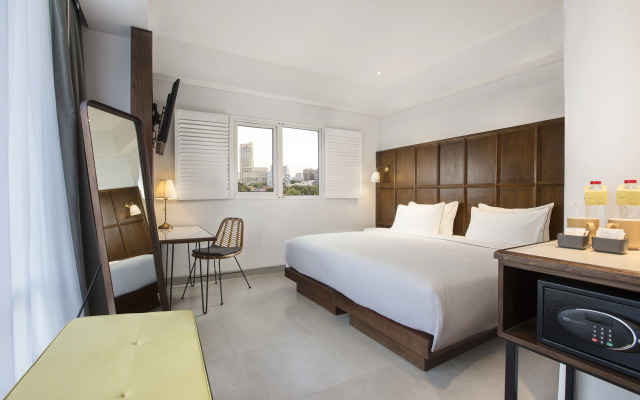 Kampi Hotel Tunjungan – Surabaya