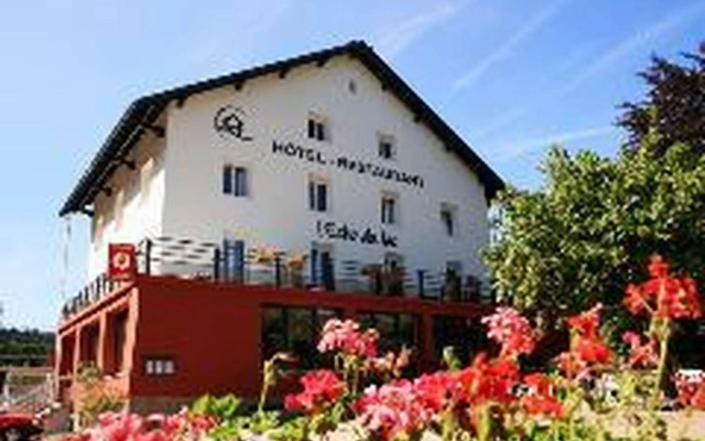 Hôtel Restaurant l'Echo du Lac & Spa