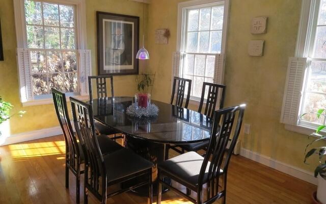 76 Indian Hill Road North - Three Bedroom House