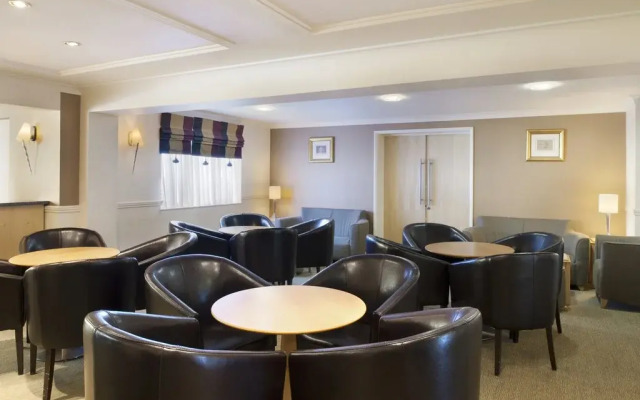 Holiday Inn A55 Chester West by IHG