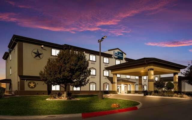 Best Western South Plains Inn & Suites