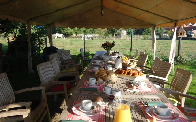 Elckerlyck Inn Hotel