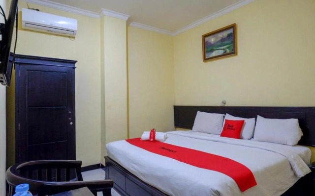 RedDoorz near Citraland Waterpark Kendari
