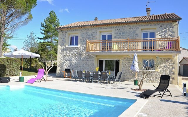 Luxury Villa with Private Pool in Saint-Victor-de-Malcap