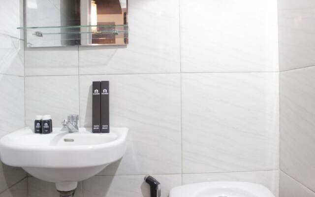 Functional Studio Room The Jarrdin Cihampelas Apartment