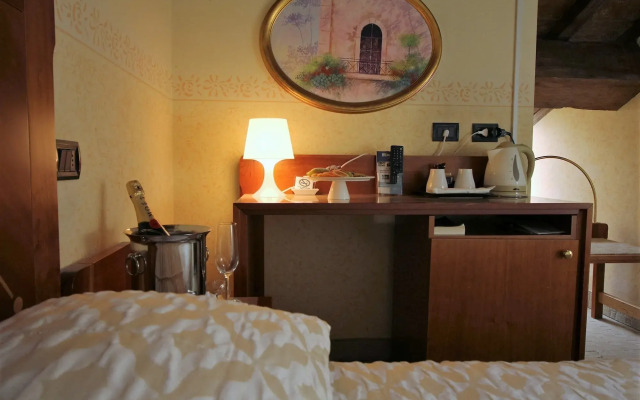 Rechigi Park Hotel
