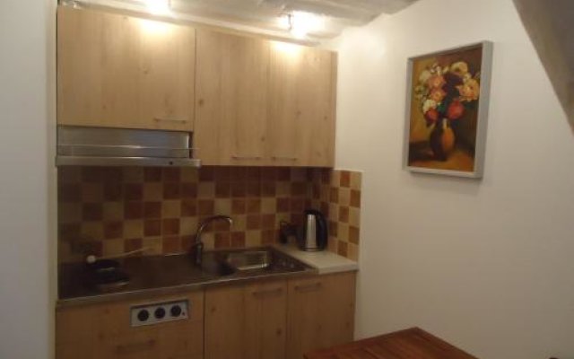Family House Roja