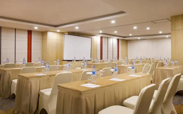 Hotel Santika Mega City Bekasi