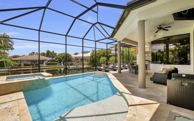 Breakwater Home #54005