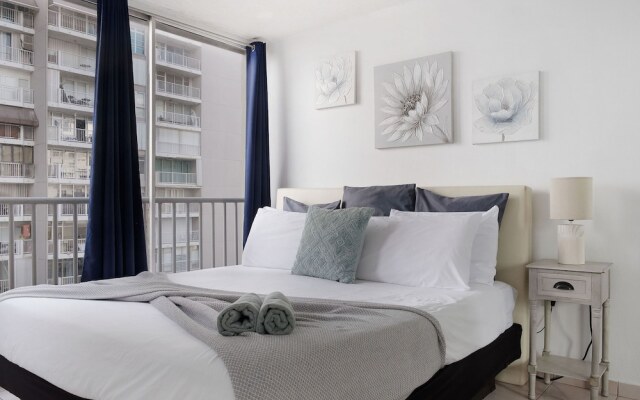 Luna Llena 1BDR Oceanview Pool