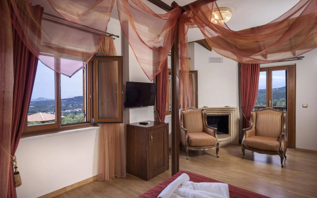 Athina Luxury Villas